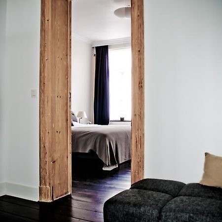 House Ninety Guesthouse Иксел Екстериор снимка
