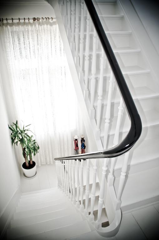 House Ninety Guesthouse Иксел Екстериор снимка